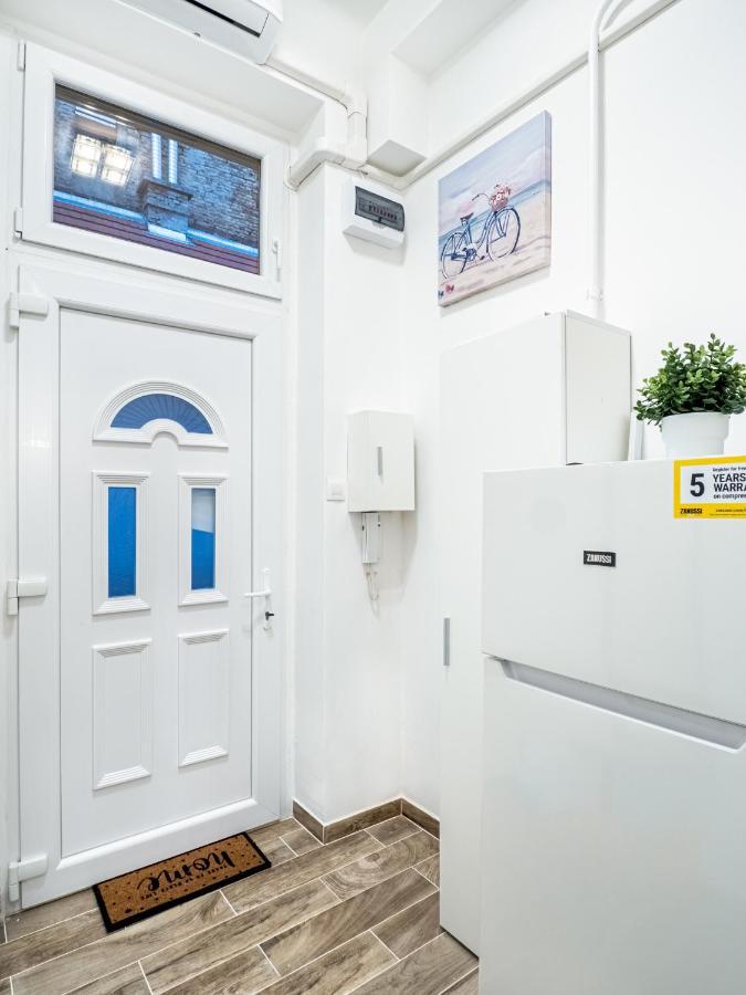 Gogol Studio Apartment Budapest Ngoại thất bức ảnh